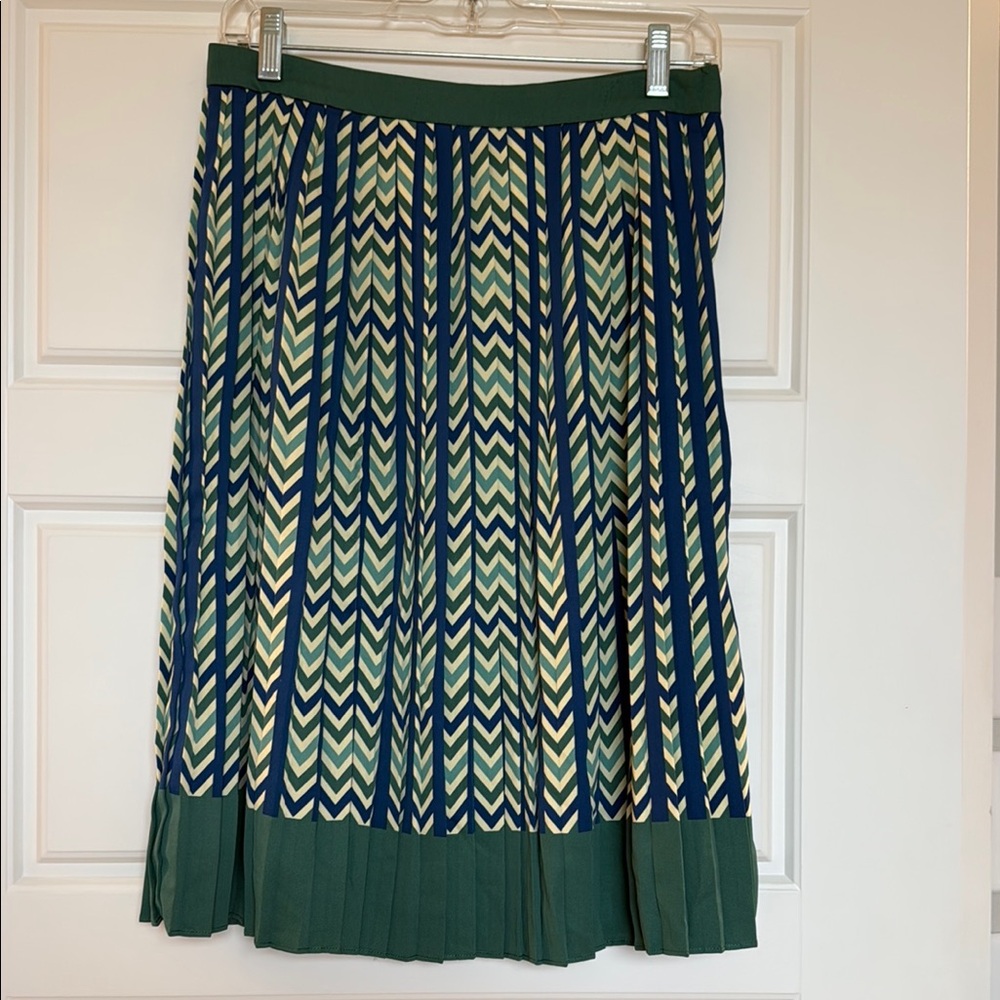 Modcloth A-Line Skirt with Chevron Pattern in Green and Navy